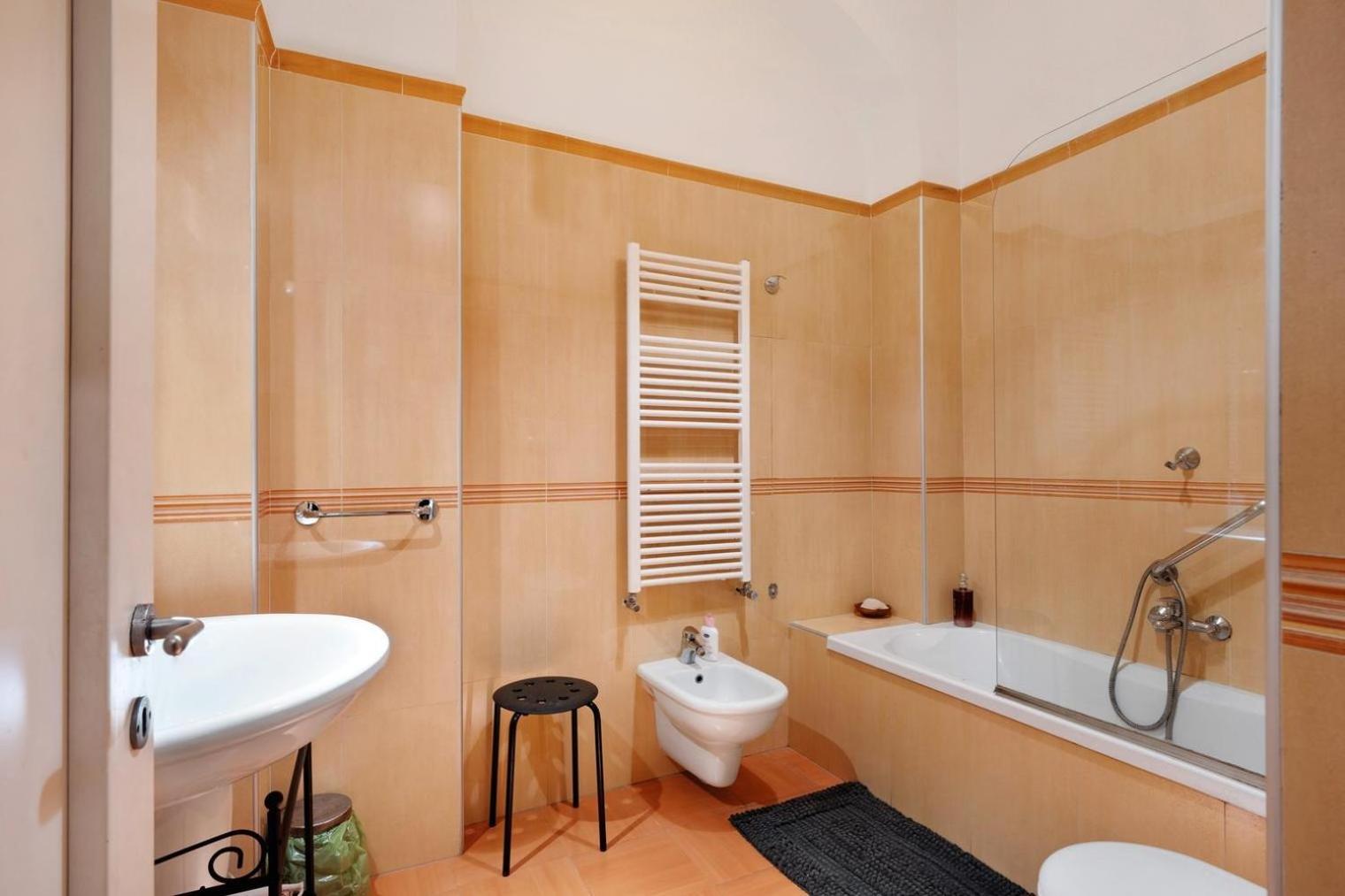 B&B Verdi Salerno Exteriör bild